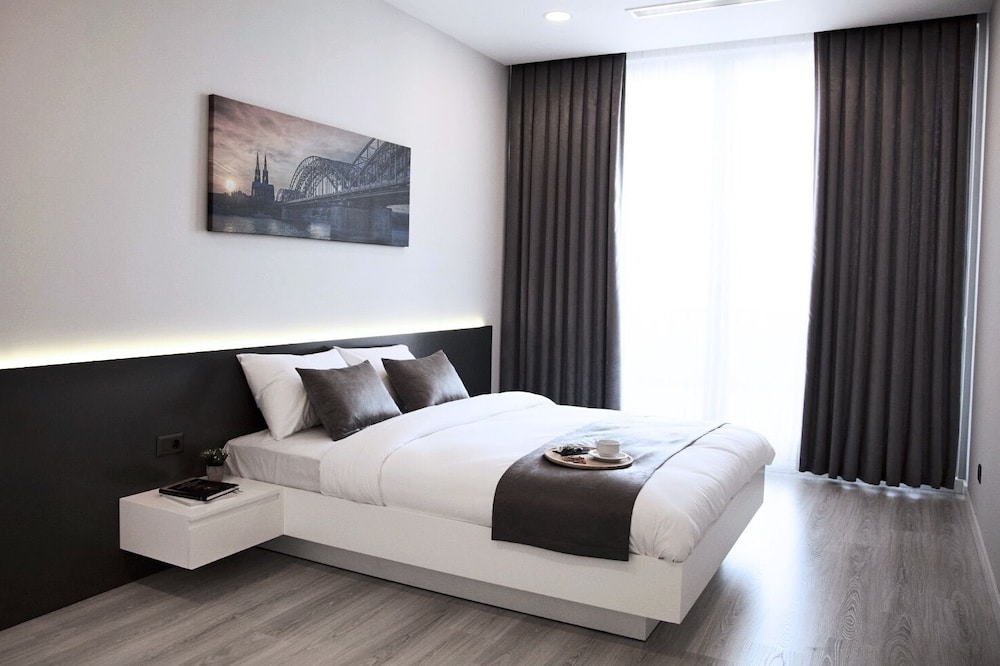 Deluxe Studio Suite, Non Smoking photo 1