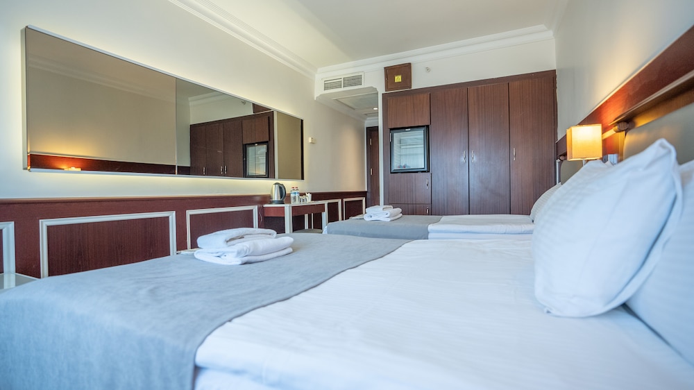 Standard Twin Room photo 1