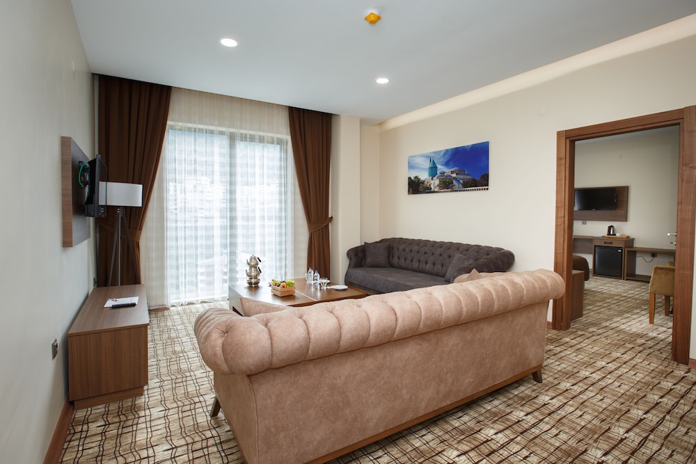 Superior Suite