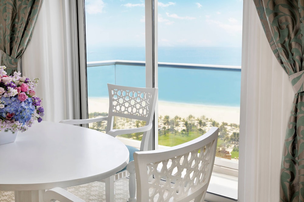 Ambassador One-Bedroom Suite - Panoramic Sea Views, Exclusive Lounge Access and Private Beach Access photo 3