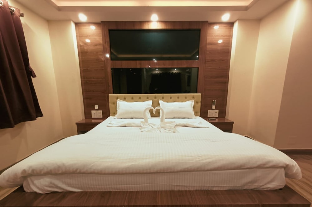 Executive Room - Photo 2
