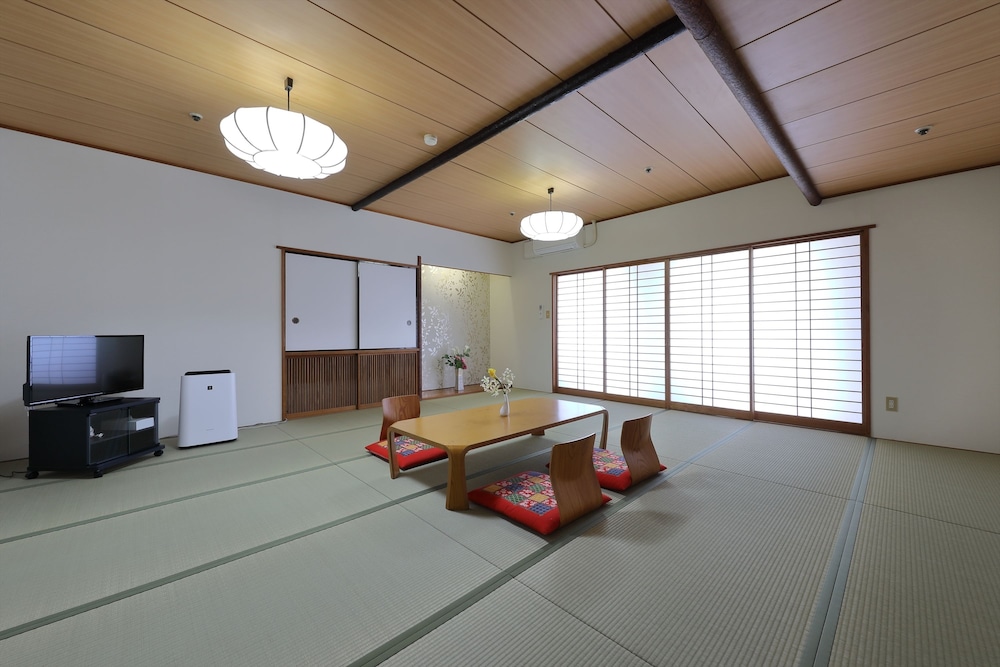 Japanese-Style Room (With 18 Tatami Mats), Non Smoking