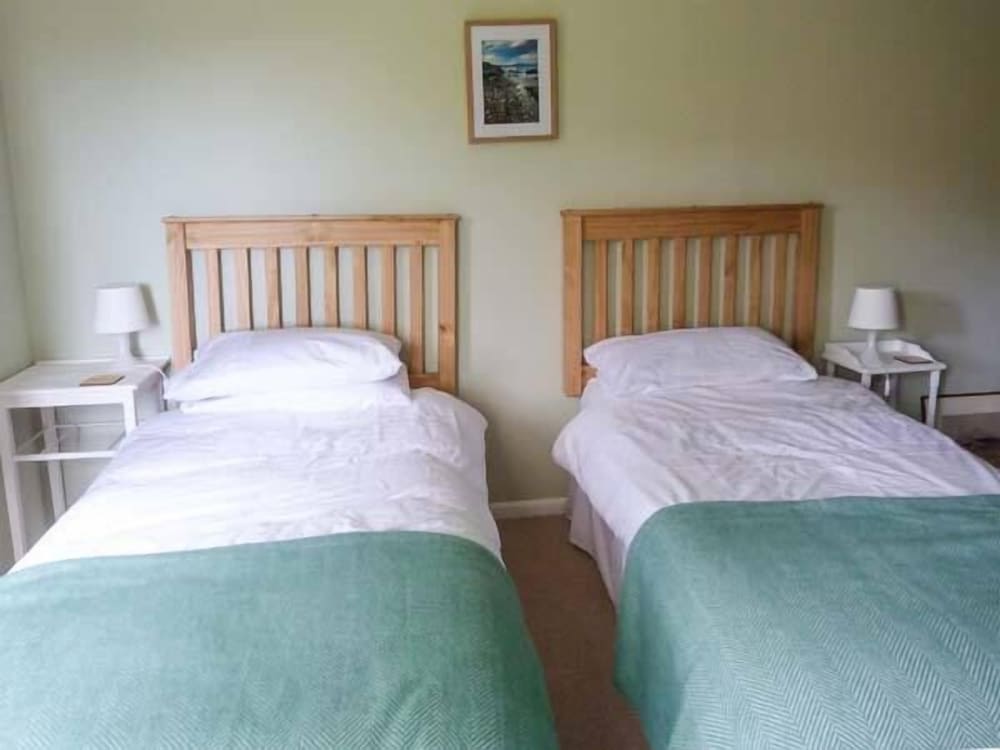 Cottage photo 2