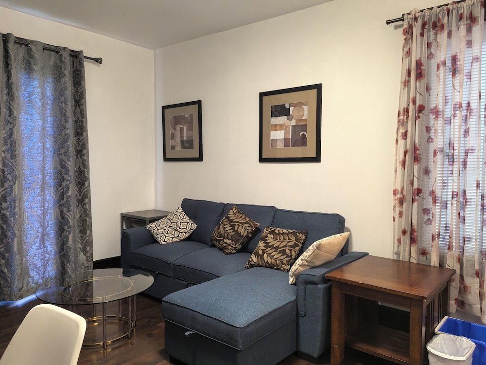 Luxury Suite, 1 King Bed with Sofa bed, Balcony photo 2