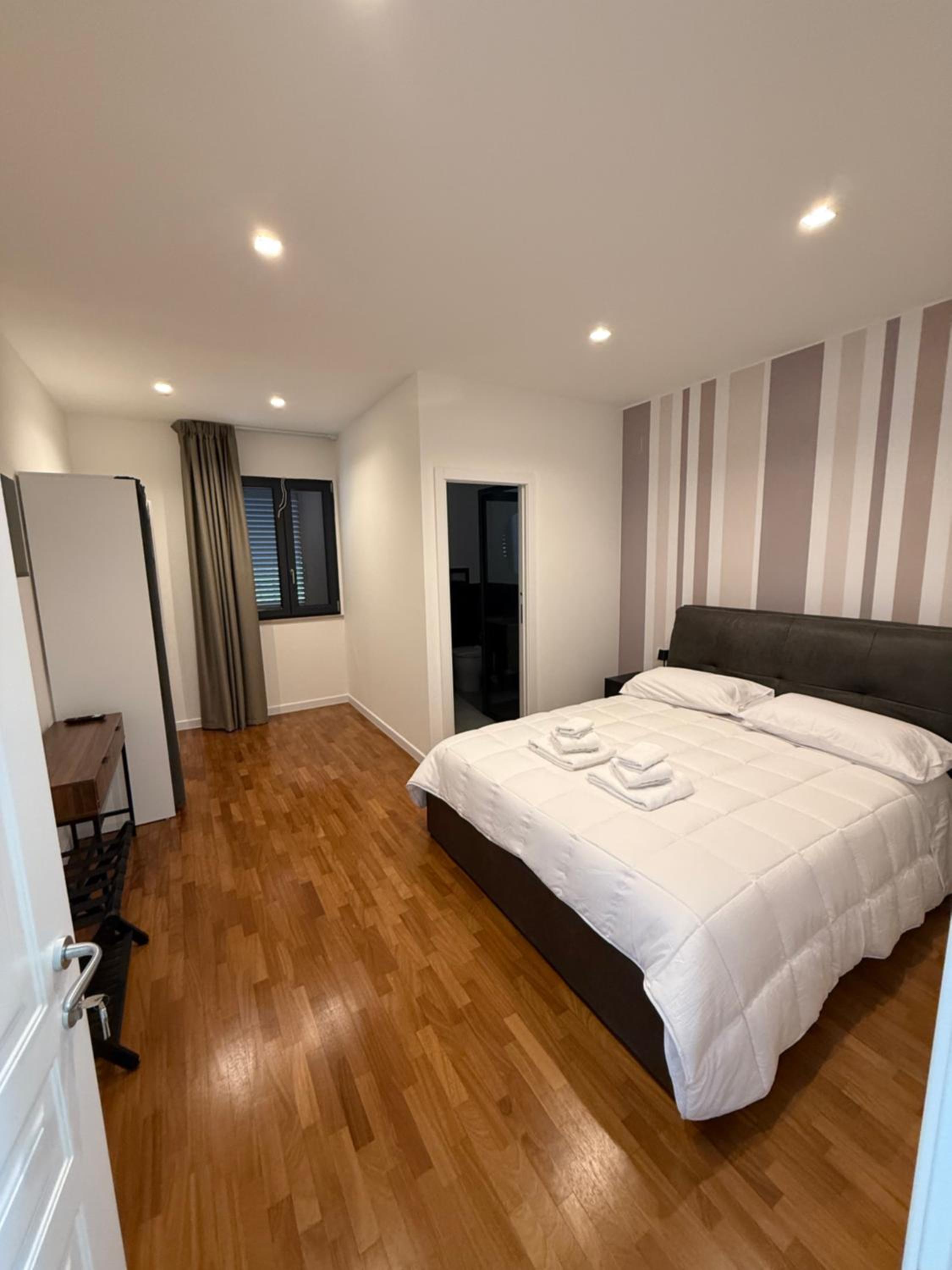 Double Room with Private Bathroom photo 2