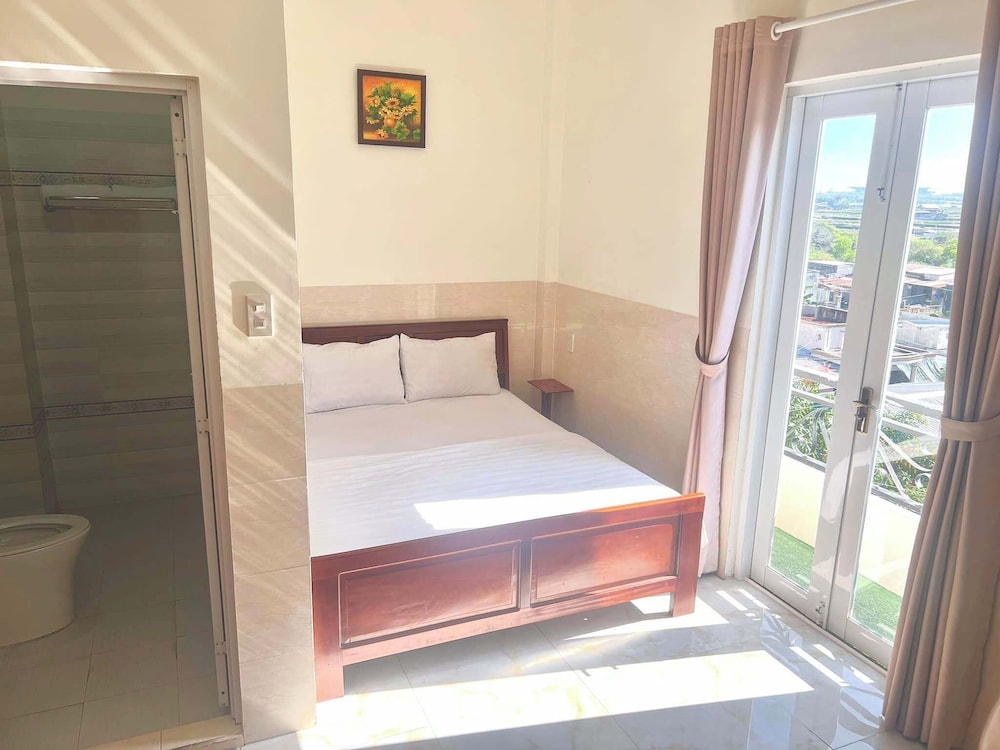 Basic Double Room Single Use, Balcony, City View