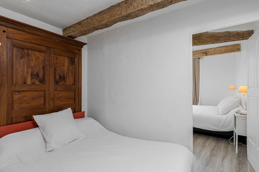 Premium Suite (Street View) photo 2