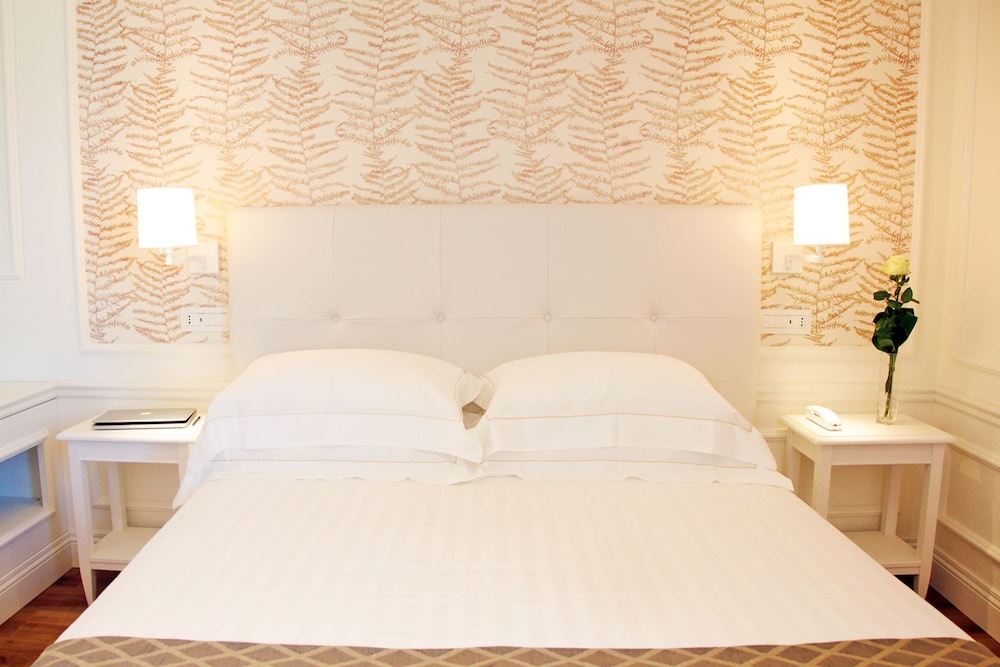 Comfort Room - Photo 3