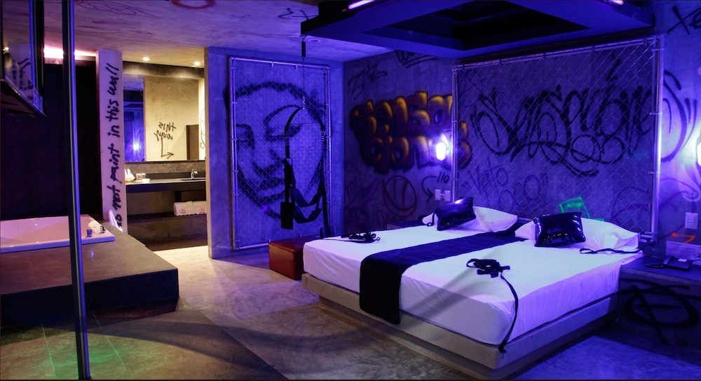Suite Sado with Round Bed