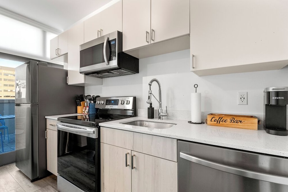 Signature Apartment, 1 Bedroom, Balcony photo 2