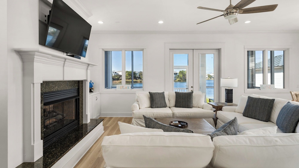 House, Multiple Beds, Patio (Vitamin Sea)
