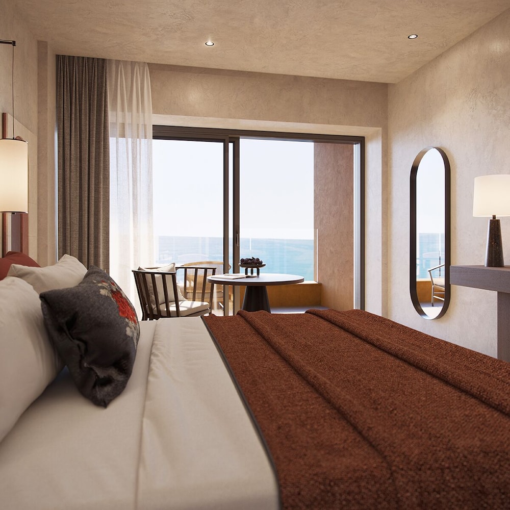 Deluxe Room with Sea View