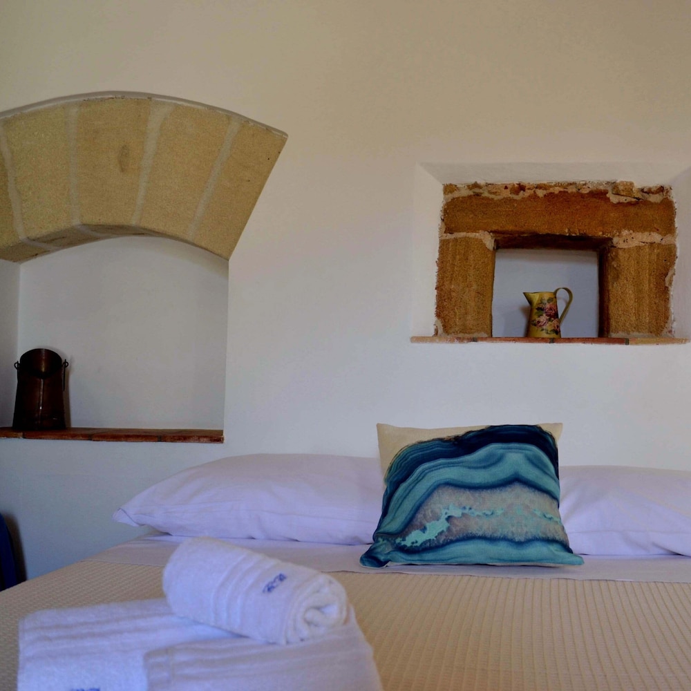 Comfort Double Room, 1 Double Bed, Ensuite, Garden View photo 3
