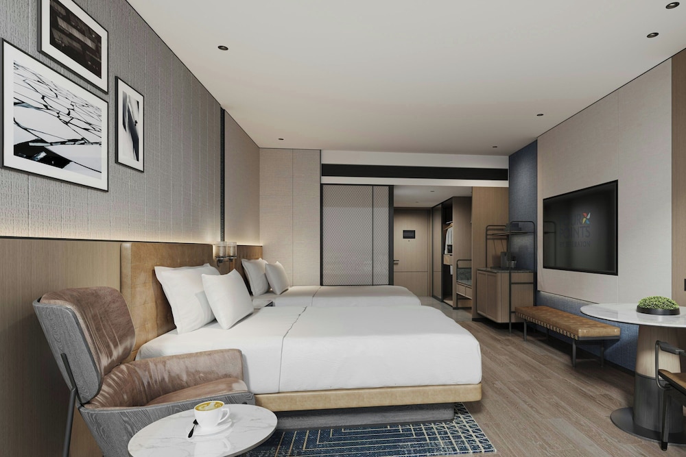 Standard Room, 2 Double Beds, City View
