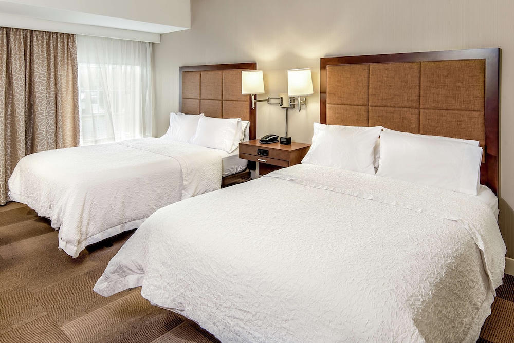 Suite, 2 Queen Beds, Accessible, Bathtub - Photo 1