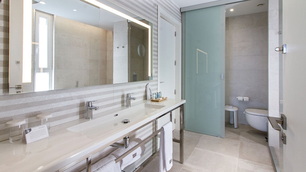 Suite, Terrace