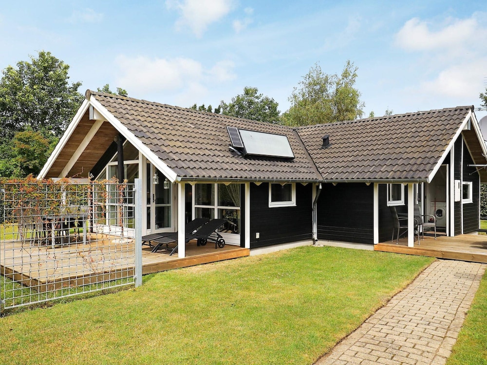 House photo 1