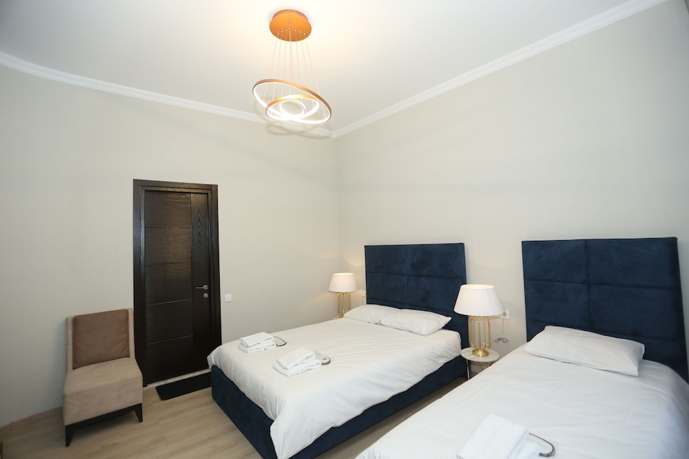 Family Suite photo 3