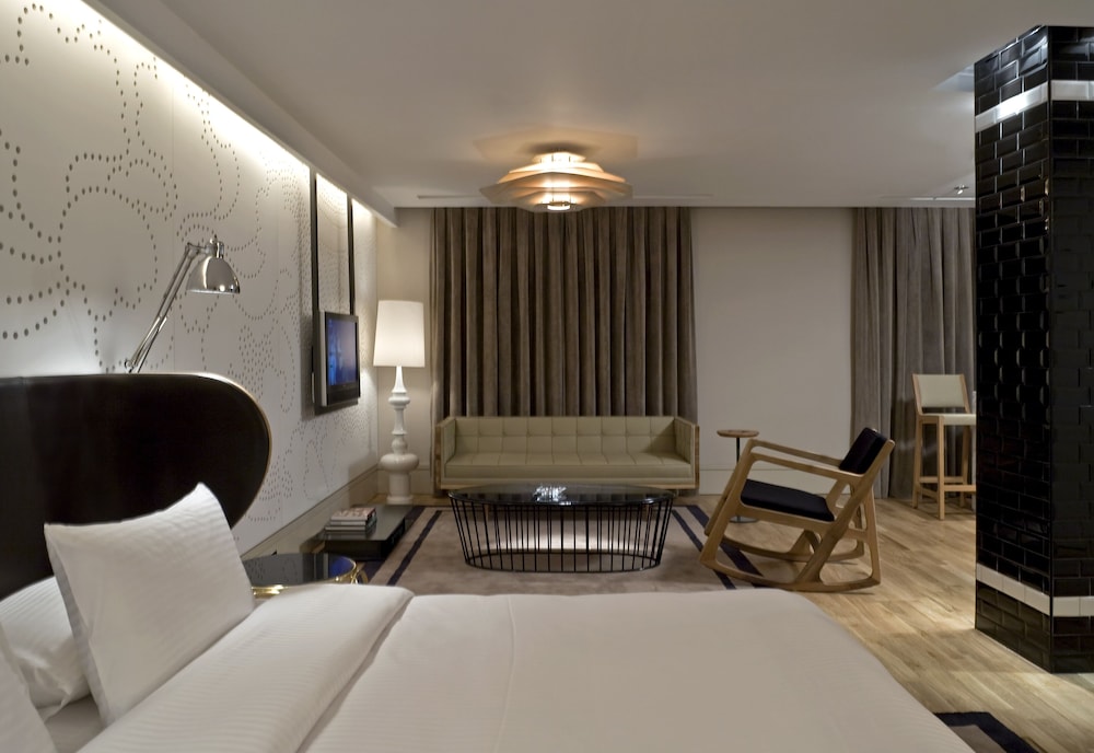 Deluxe Double Room photo 3