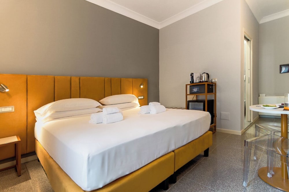Comfort Double or Twin Room