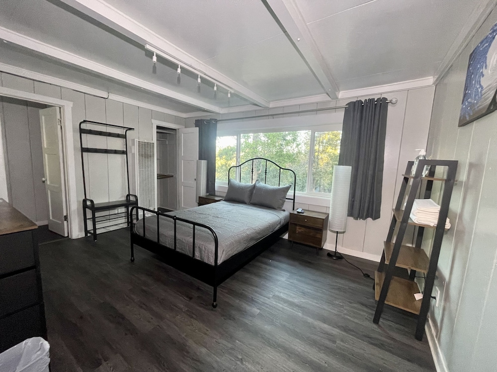 # 3 Rustic One Bedroom with Private Kitchen