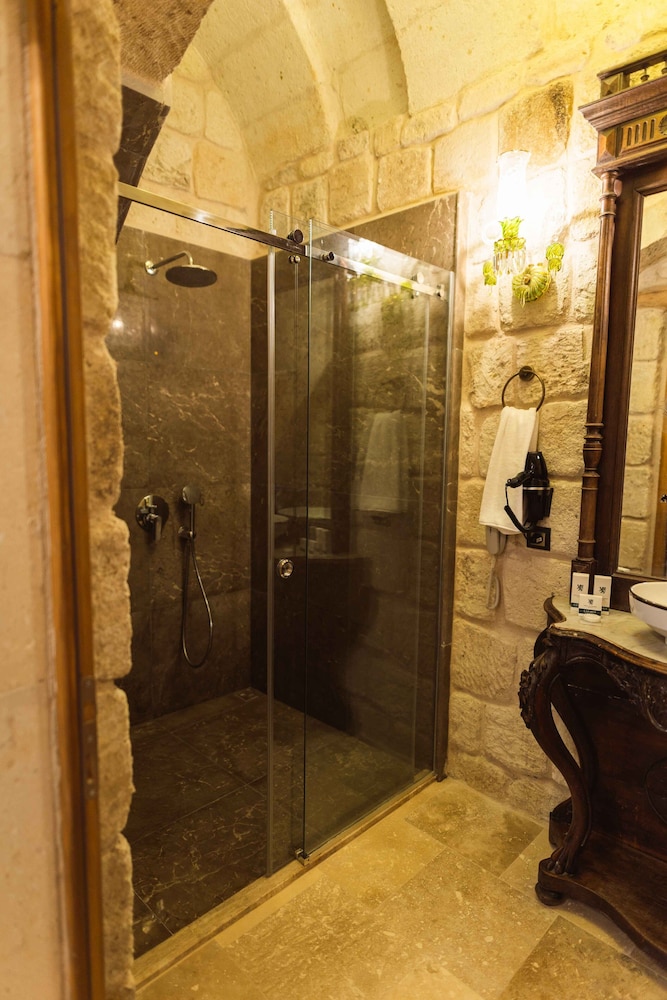 Jakuzili Suite - Photo 42