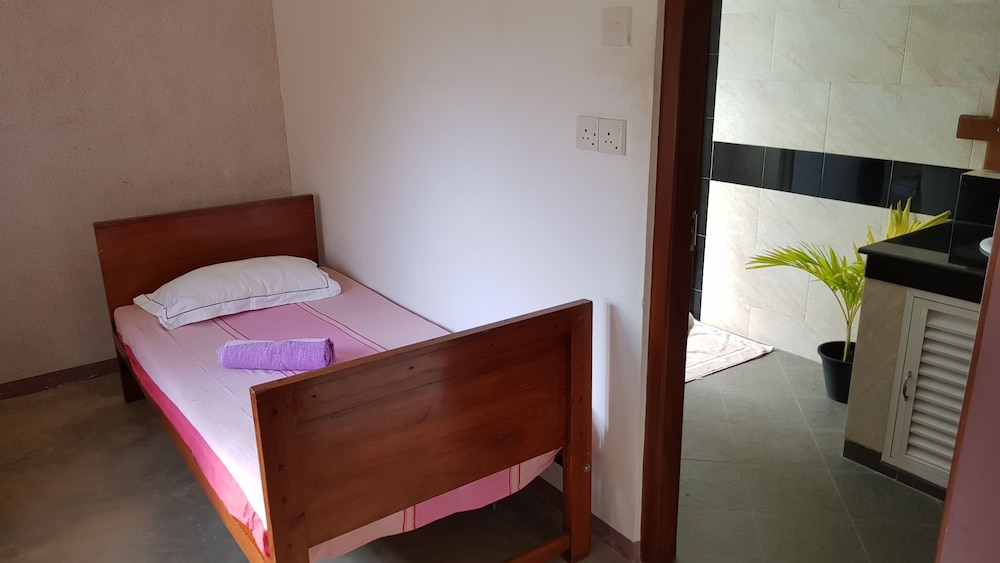 Standard Double Room, Non Smoking, Garden View photo 3