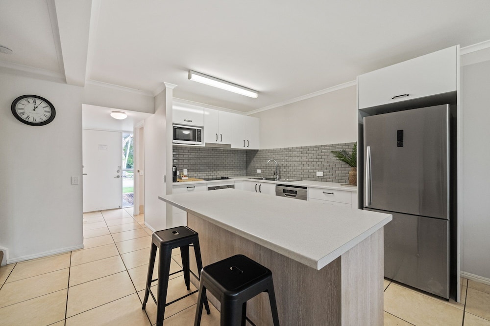 2 Bedroom Townhouse LO photo 3