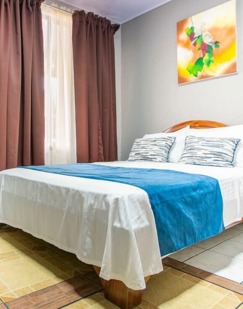 Basic Double Room photo 2