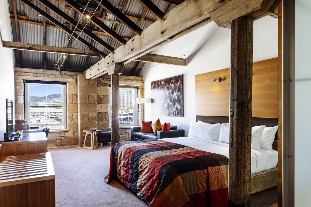 Deluxe Spa Room - Harbour View - Photo 1