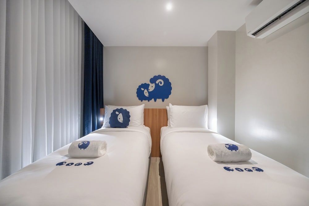 Economy Twin Room