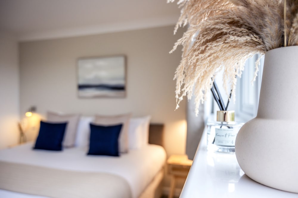 Double Room, Ensuite - Photo 8