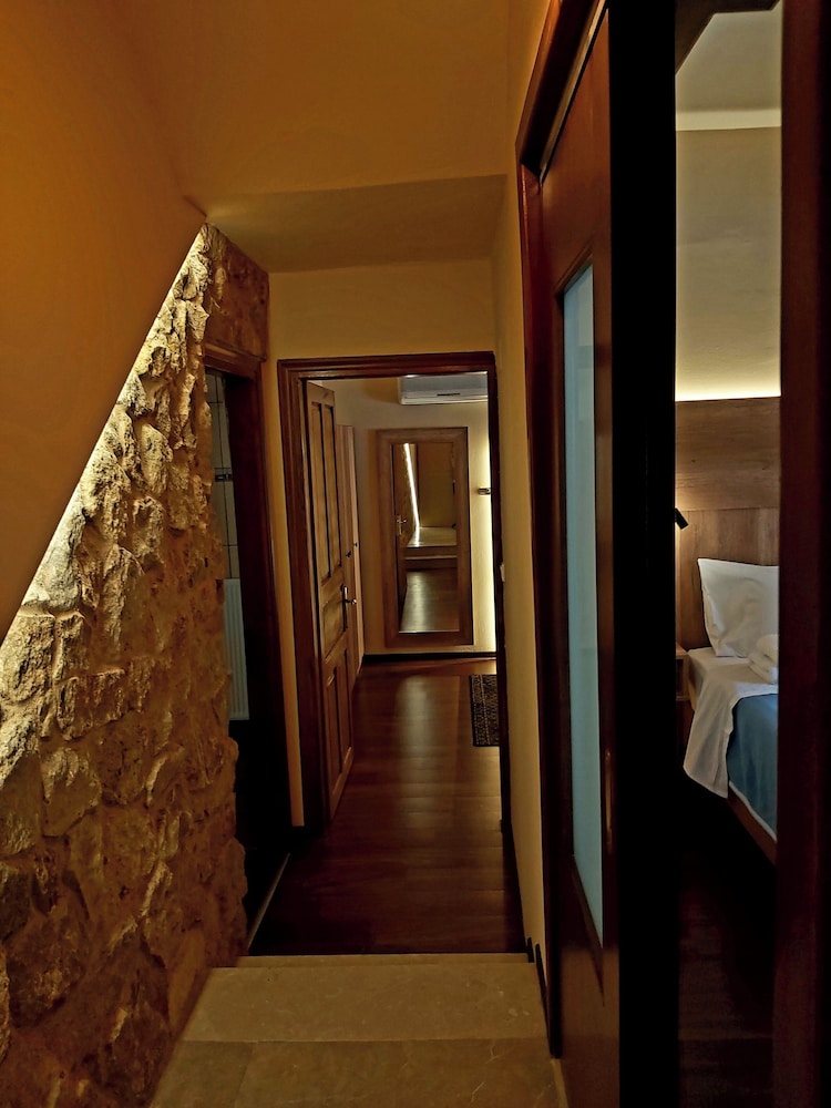 Room, Connecting Rooms photo 2