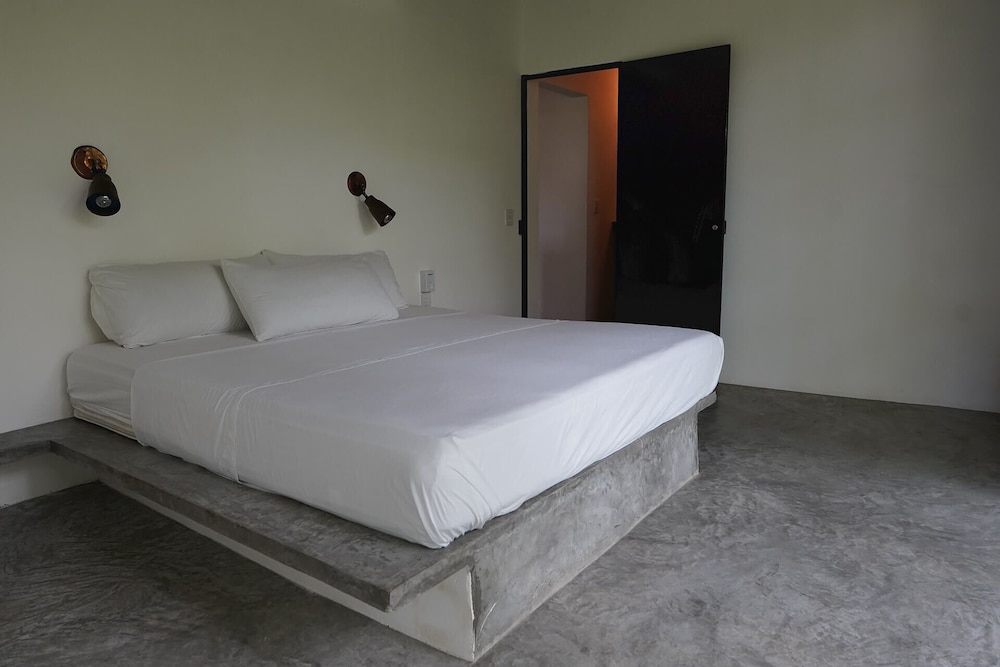 Comfort Suite photo 1