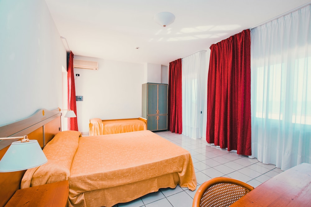 Junior Suite, Sea View photo 2
