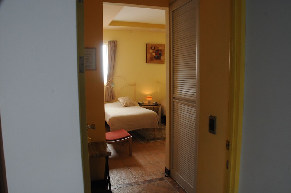 Standard Double Room photo 2