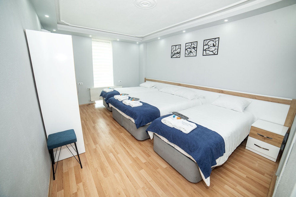 Standard Triple Room - Photo 6