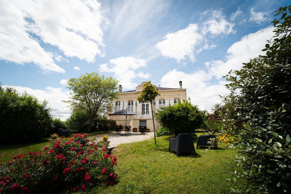 Luxury Studio, Ensuite, Vineyard View (Studio les Vignes) photo 3