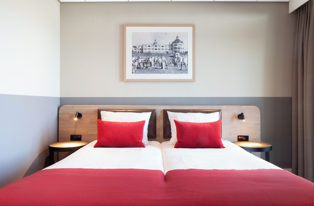 Standard Room, 2 Twin Beds, Non Smoking - Photo 3