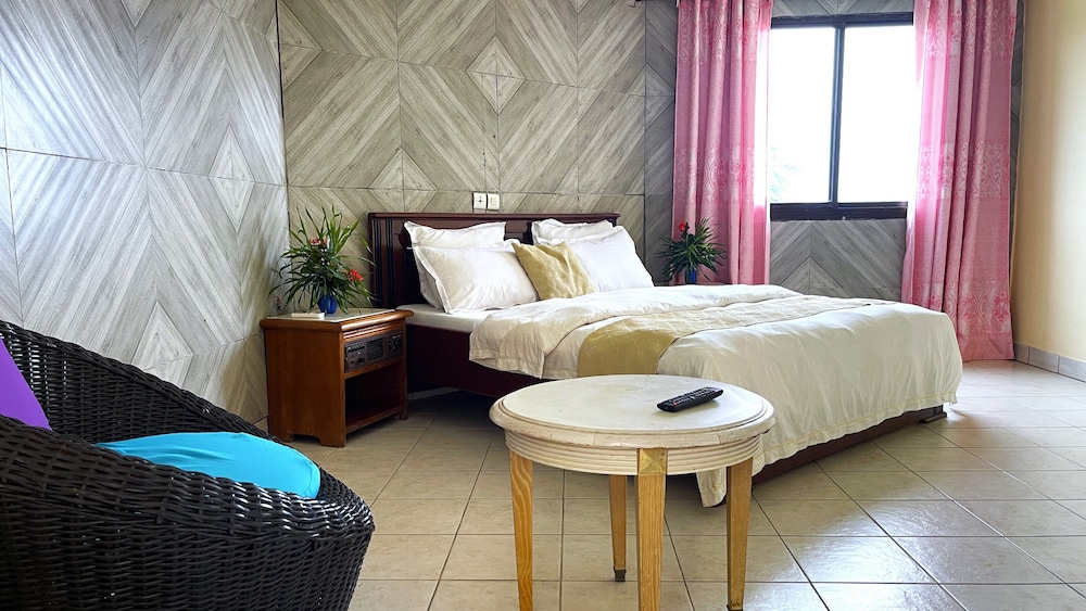 Economy Double Room photo 3