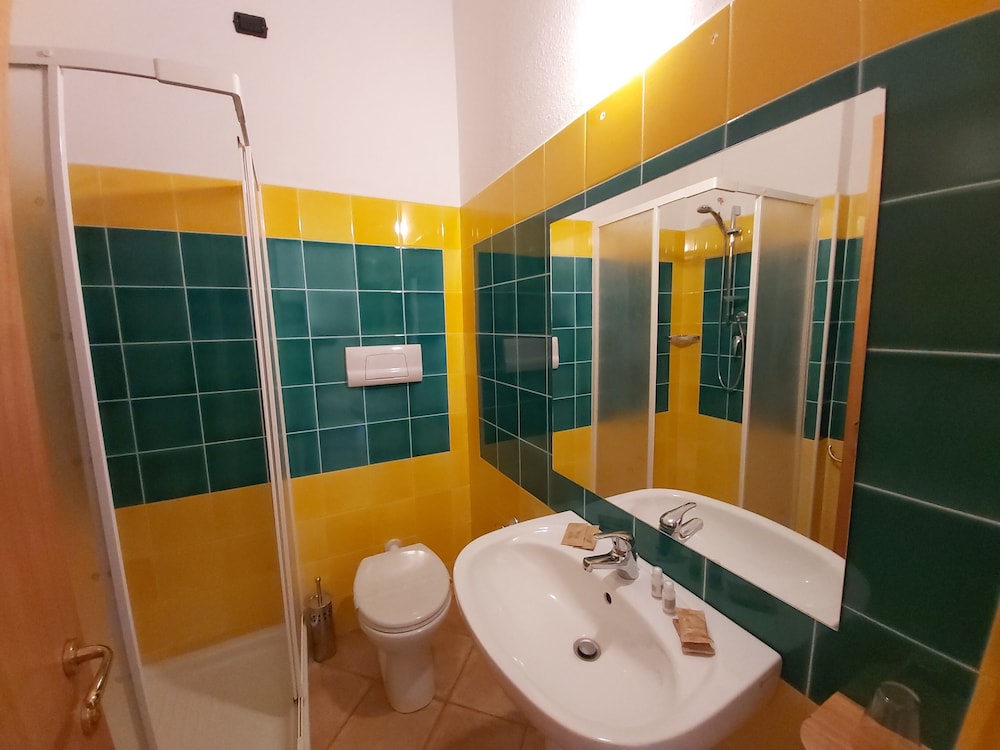 Basic Room - Photo 6