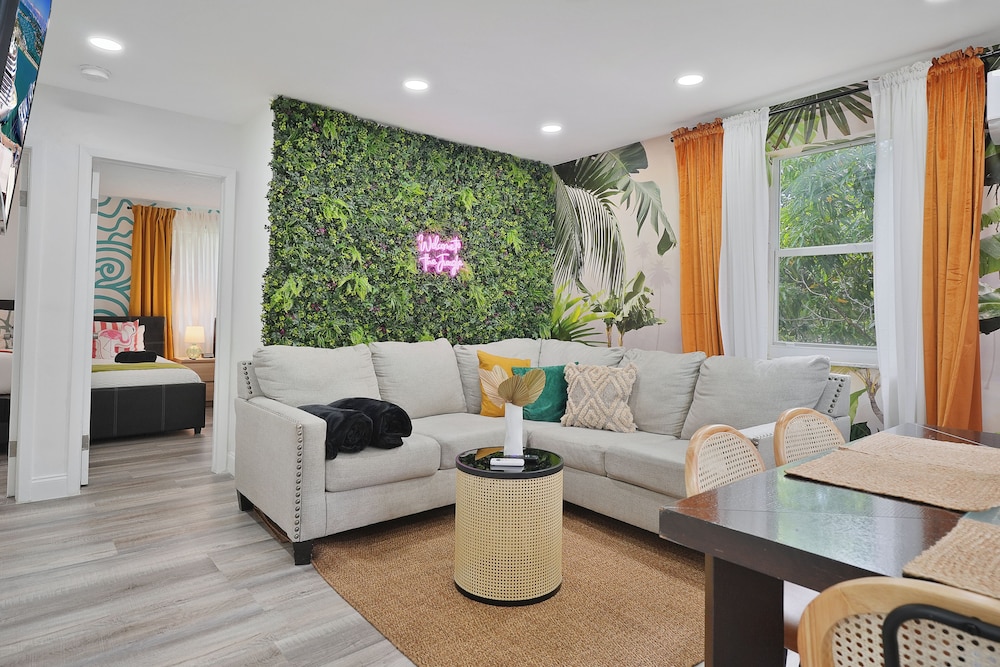 Comfort Apartment photo 1