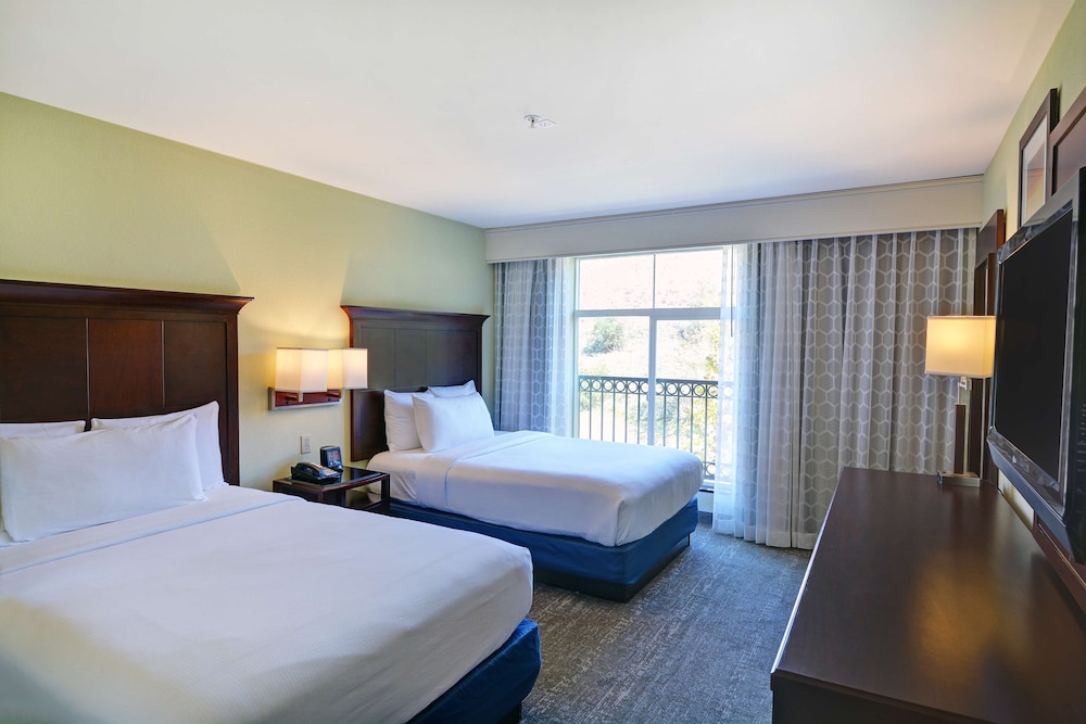 Room, 2 Double Beds, Non Smoking photo 2