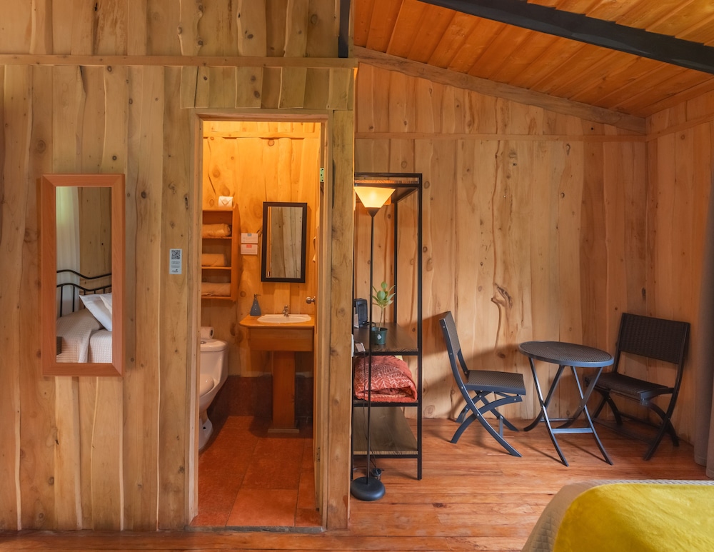 Standard Cabin photo 3