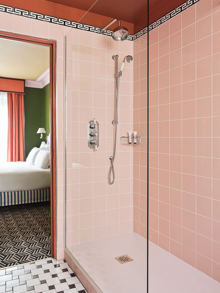 Superior Room with Balcony photo 3