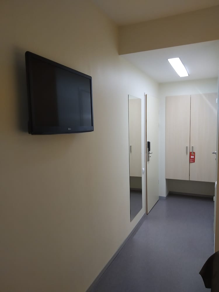 Comfort Double Room, 1 Double Bed, Courtyard View photo 3