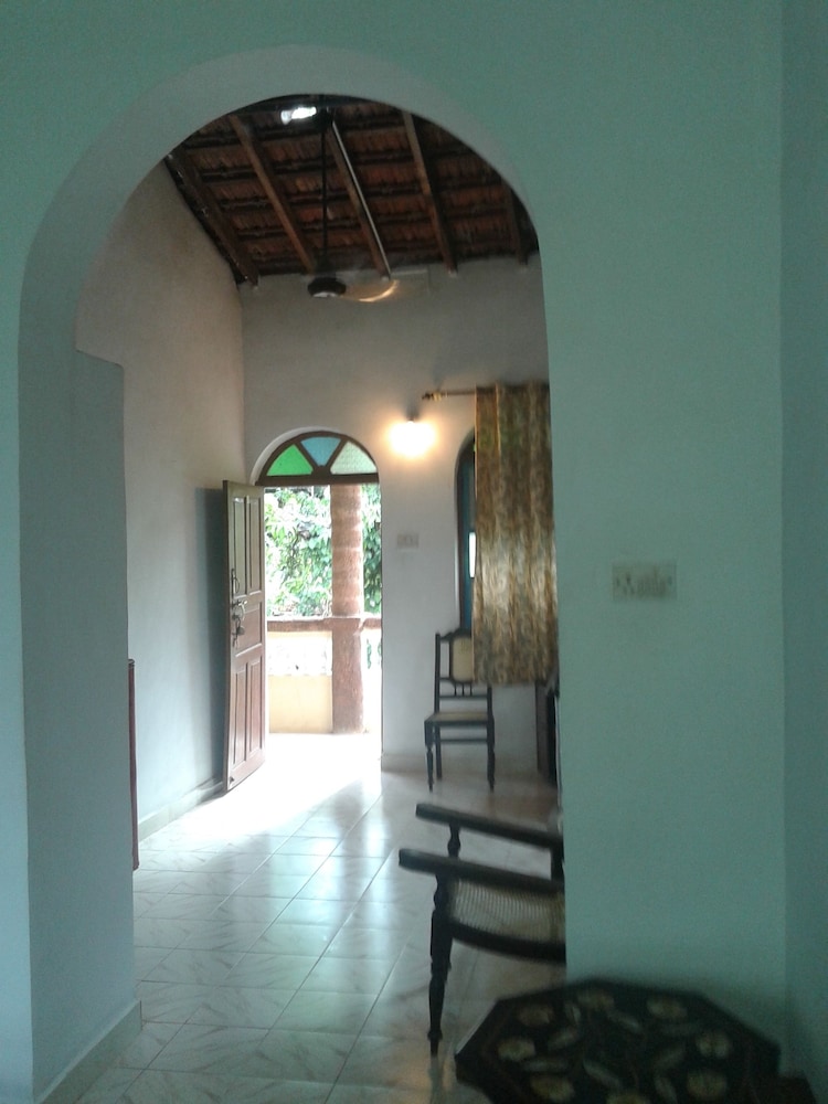 Room (Non A/C) photo 1