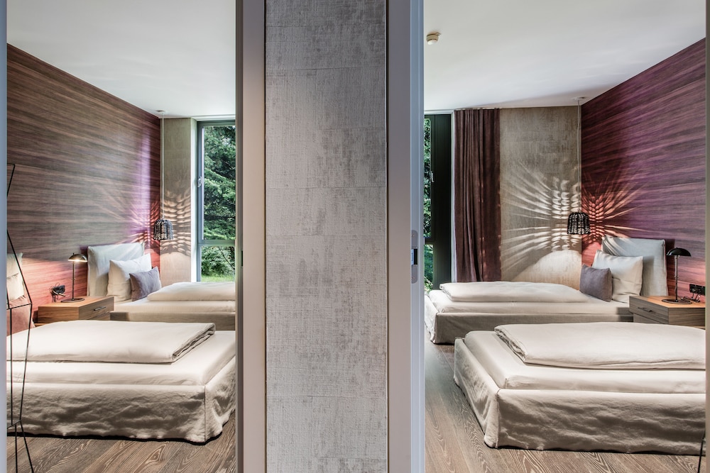 Design Penthouse, 3 Bedrooms, Balcony, Lake View photo 2