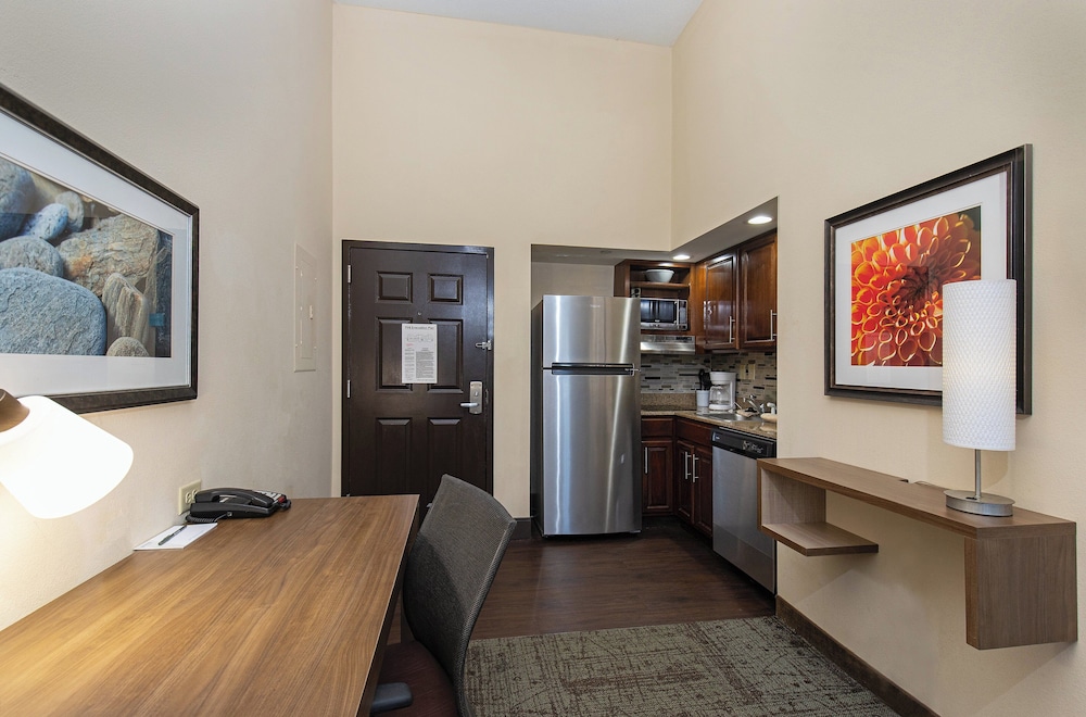 Studio Suite, Accessible (Communications) photo 2