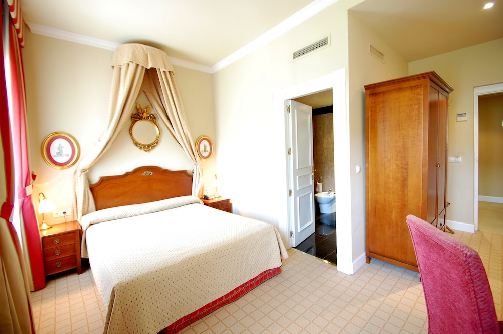 Standard Room - Photo 3